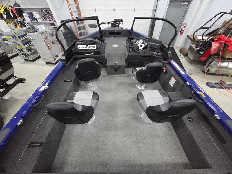 Slide: The Image of Crestliner 1950 Fish Hawk 2025 - 16