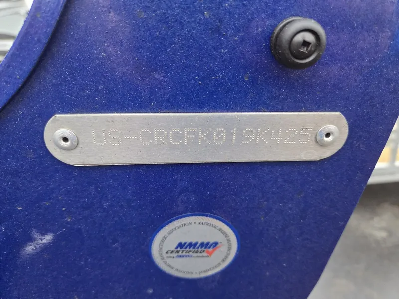 Slide: The Image of Crestliner 1950 Fish Hawk 2025 - 45