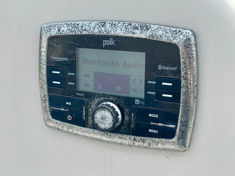 Slide: The Image of Harris Cruiser 240 2016 - 24