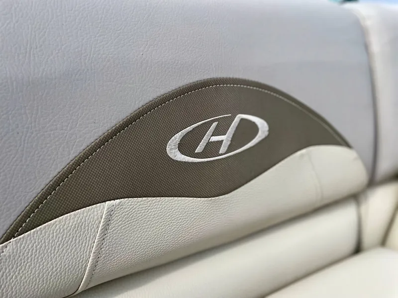 Slide: The Image of Harris Cruiser 240 2016 - 37