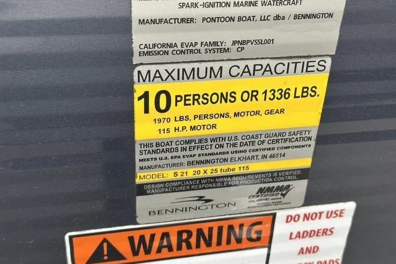 Slide: The Image of 2018 Bennington 21SLX capacity label: 10 persons or 1336 lbs, 115 HP motor. - 18