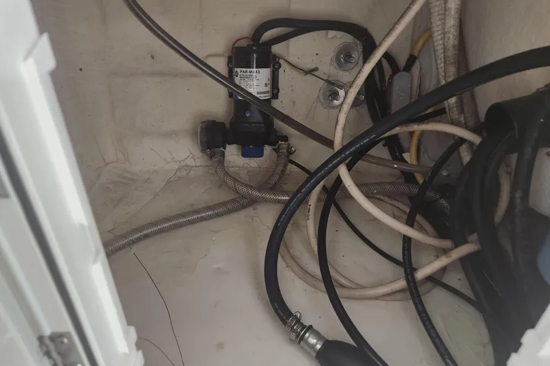 Slide: The Image of Hull identification number on 2012 Edgewater 228CC boat, DMA07183B212. - 27