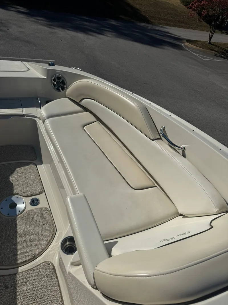 Slide: The Image of Sea Ray 260 Sundeck 2008 - 10