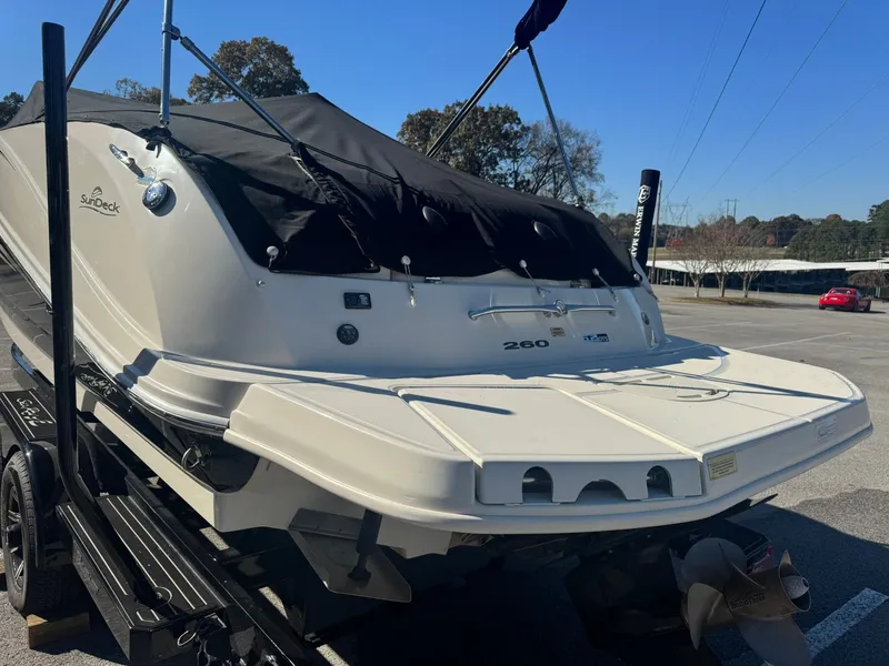 Slide: The Image of Sea Ray 260 Sundeck 2008 - 3