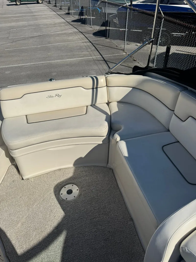 Slide: The Image of Sea Ray 260 Sundeck 2008 - 4
