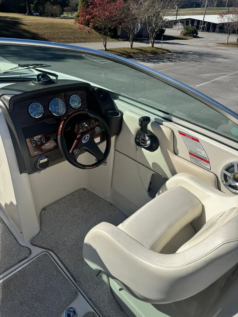 Slide: The Image of Sea Ray 260 Sundeck 2008 - 6