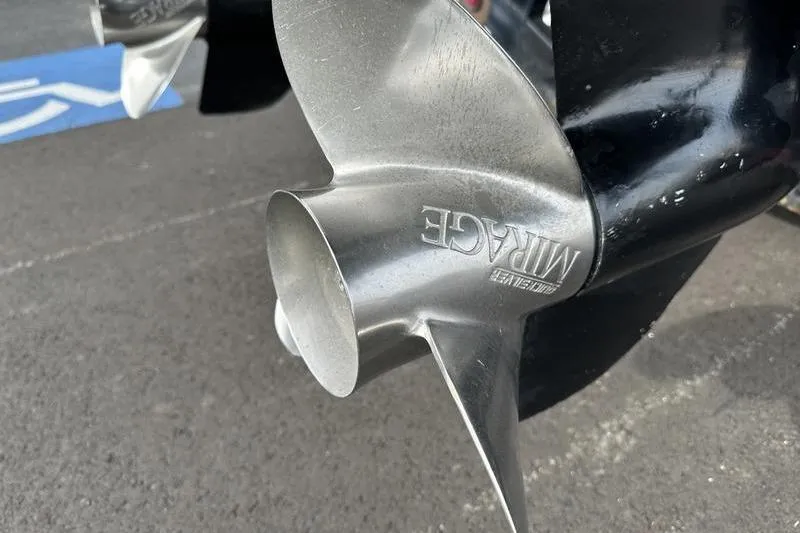 Slide: The Image of Close-up of a stainless steel boat propeller on a 1989 Formula 292 SR-1. - 30