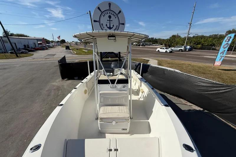 Slide: The Image of 2006 Hydra-Sports Lightning 212 CC boat displayed for sale on a sunny day. - 56