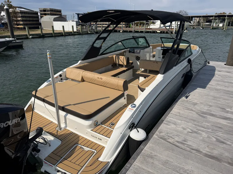 Slide: The Image of Sea Ray SDX 270 Outboard 2026 - 8