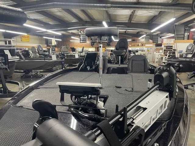 Slide: The Image of Ikon Victory Series VLS20 2026 - 3