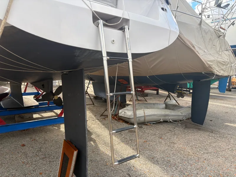 Slide: The Image of Catalina 355 2014 - 17