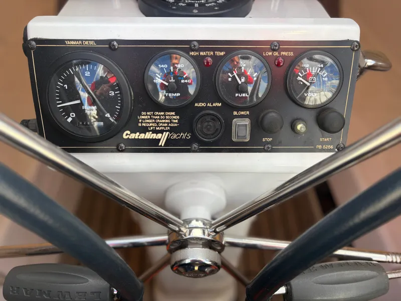 Slide: The Image of Catalina 355 2014 - 24