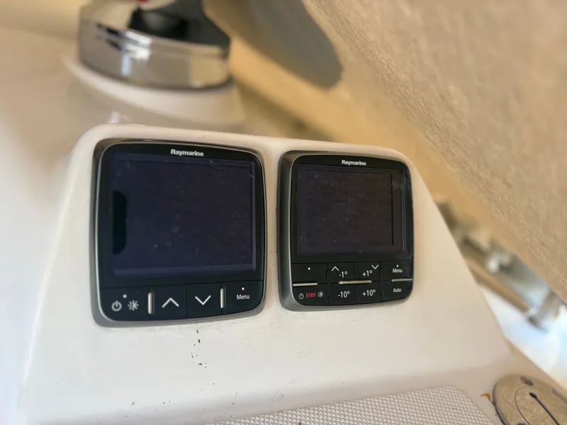 Slide: The Image of Catalina 355 2014 - 27