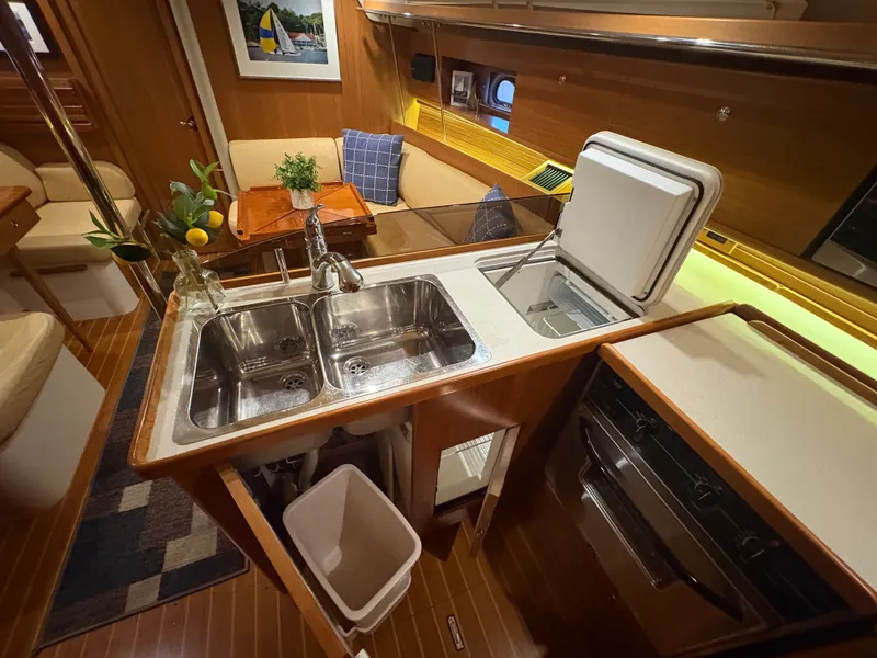 Slide: The Image of Catalina 355 2014 - 54