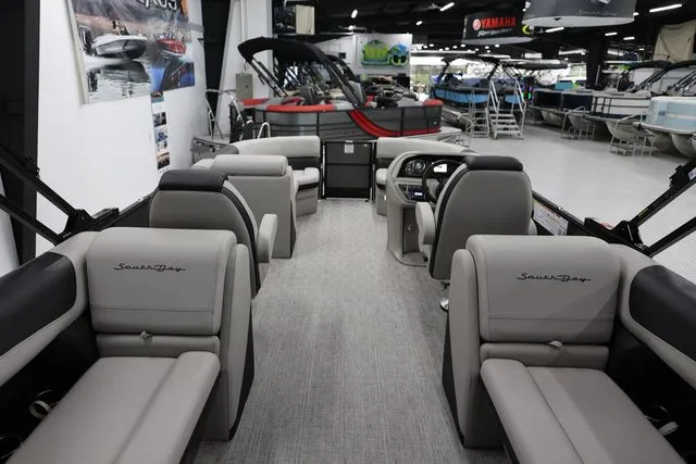 Slide: The Image of South Bay LE 224 RS 2.75 w/ Front Porch 2026 - 10