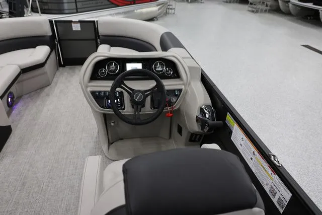 Slide: The Image of South Bay LE 224 RS 2.75 w/ Front Porch 2026 - 12