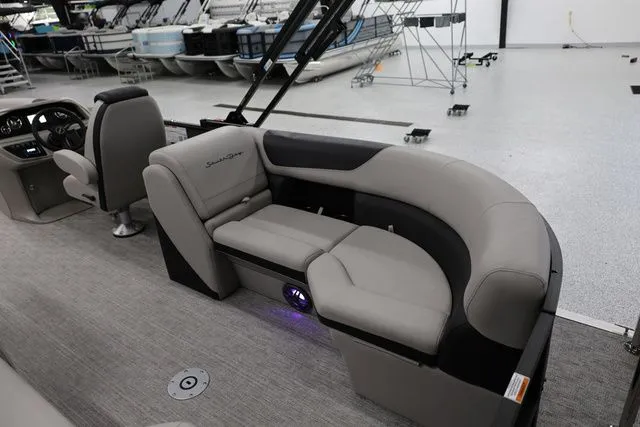 Slide: The Image of South Bay LE 224 RS 2.75 w/ Front Porch 2026 - 8