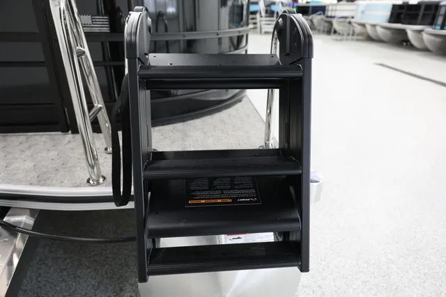 Slide: The Image of South Bay LE 222 RS 2026 - 8