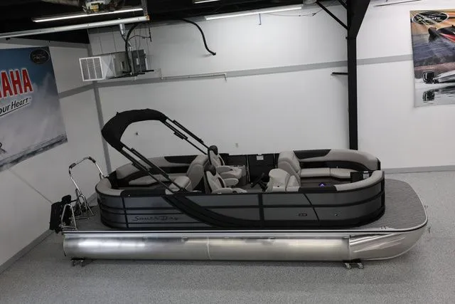 The Image of South Bay LE 224 RS 2.75 JAWS EDITION TRITOON 2026 - 1