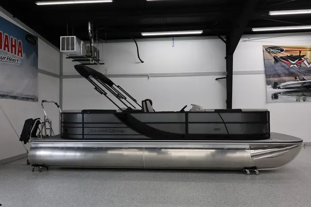 Slide: The Image of South Bay LE 224 RS 2.75 JAWS EDITION TRITOON 2026 - 3