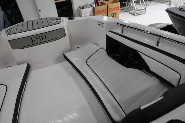 Slide: The Image of Yamaha 255 FSH Sport E 2026 - 10