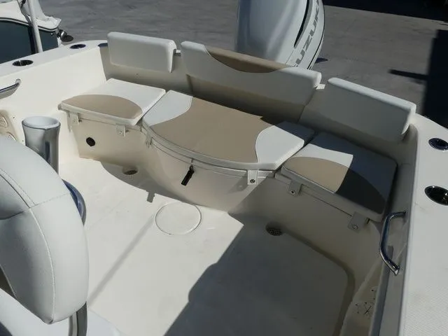 Slide: The Image of Bulls Bay 230 Center Console 2026 - 10
