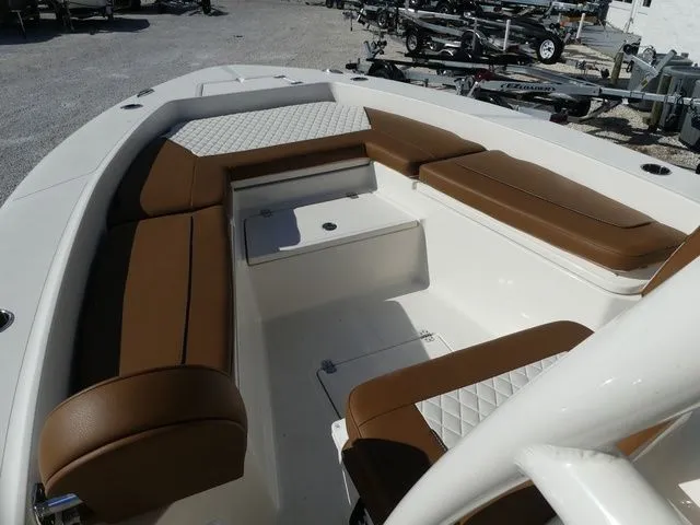 Slide: The Image of Pioneer 220 Bay Sport 2026 - 11