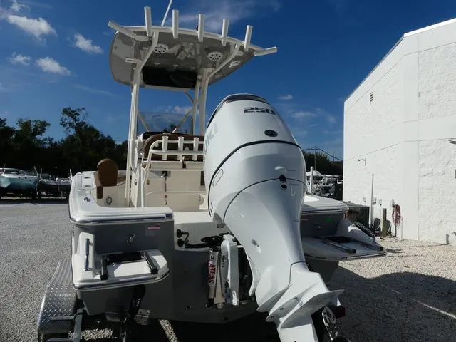 Slide: The Image of Pioneer 220 Bay Sport 2026 - 3