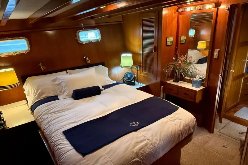 Slide: The Image of DeFever 49 - Primary's Cabin - 6