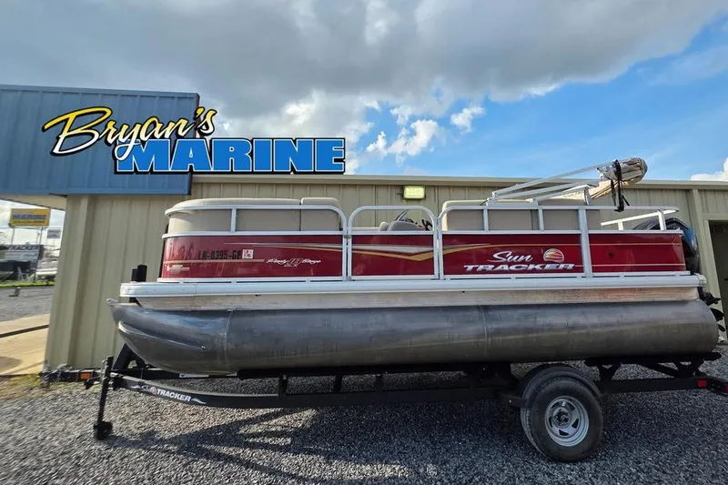 The Image of 2023 Sun Tracker Party Barge 18 DLX pontoon at Bryan's Marine dealership. - 1