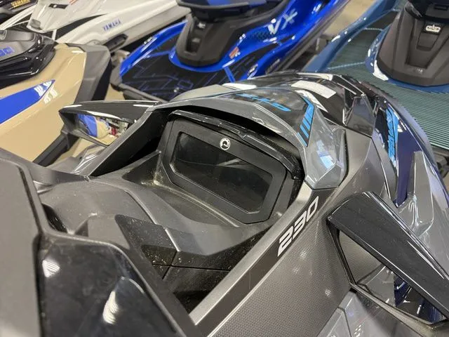 Slide: The Image of Sea-Doo GTX 230 Tech, Audio, iDF, iBR 2026 - 10