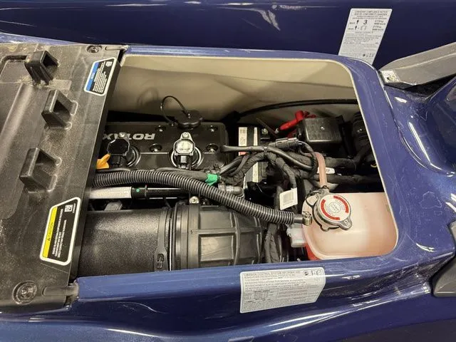 Slide: The Image of Sea-Doo GTX 230 Tech, Audio, iDF, iBR 2026 - 15