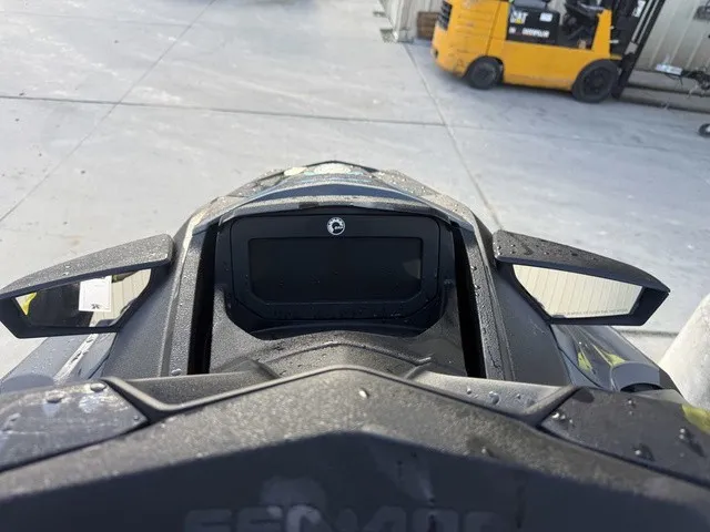 Slide: The Image of Sea-Doo GTX 2026 - 17