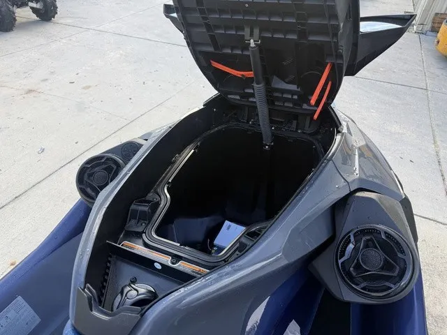 Slide: The Image of Sea-Doo GTX 2026 - 11