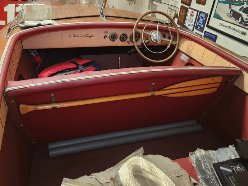 Slide: The Image of Chris-Craft Runabout Deluxe 1948 - 2