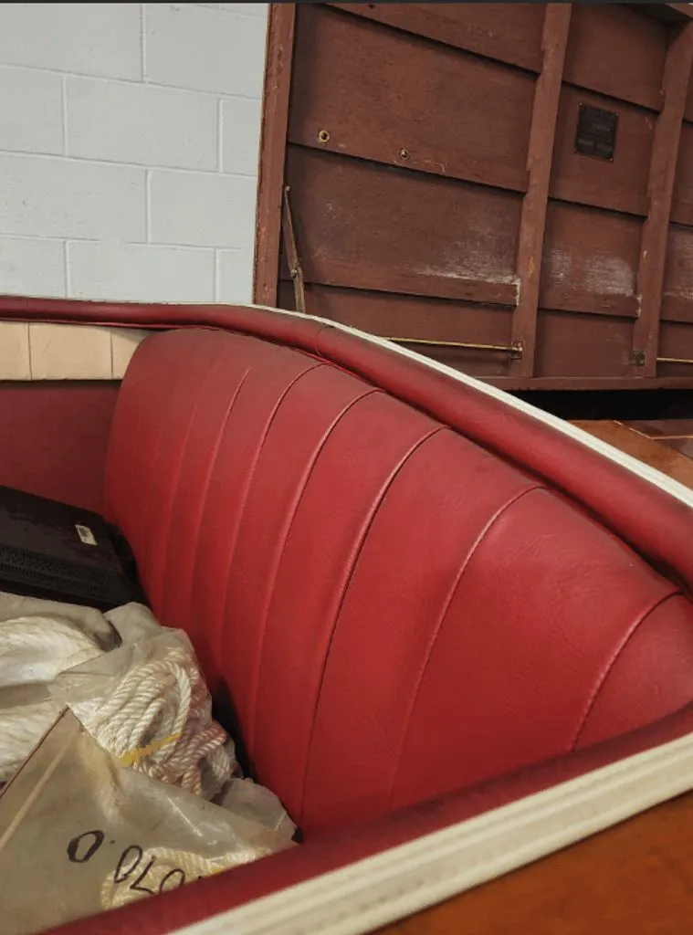 Slide: The Image of Chris-Craft Runabout Deluxe 1948 - 6