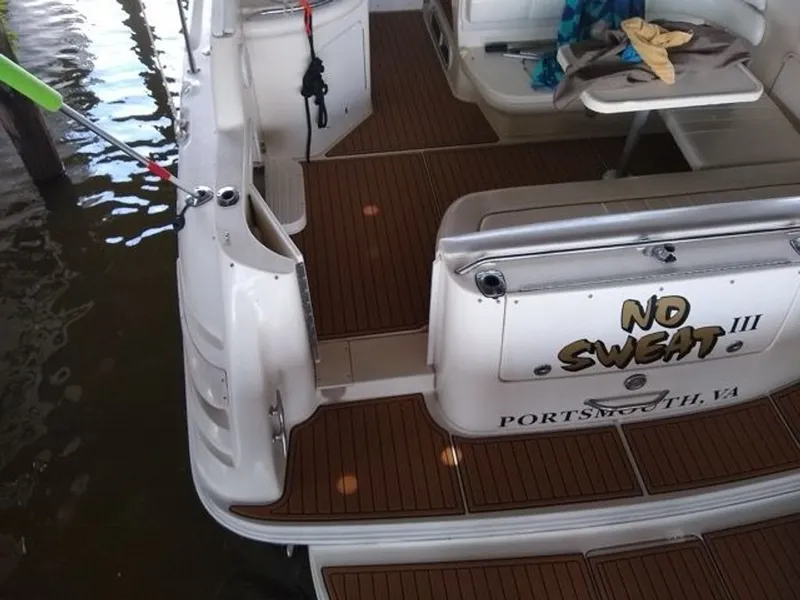 Slide: The Image of Sea Ray Sundancer 330 1998 - 11