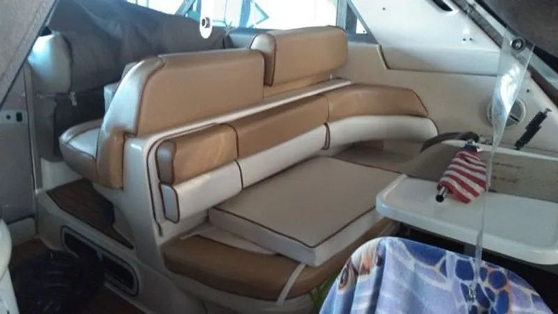 Slide: The Image of Sea Ray Sundancer 330 1998 - 4