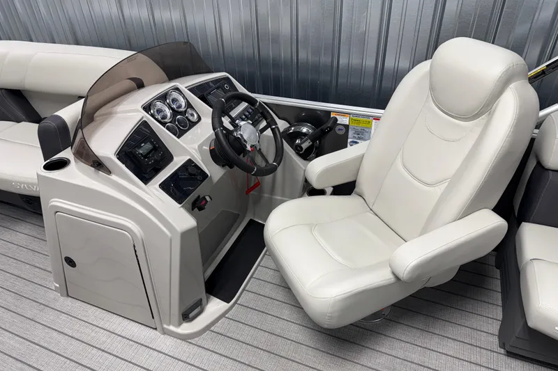Slide: The Image of Captain's seat and helm of 2026 Sylvan Mirage 8520 LZ pontoon boat. - 7