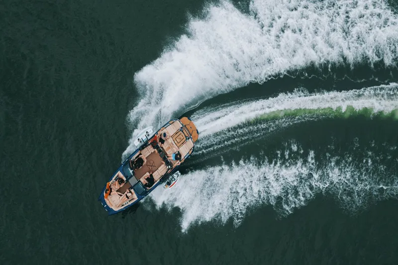 Slide: The Image of MasterCraft X24 2026 - 15