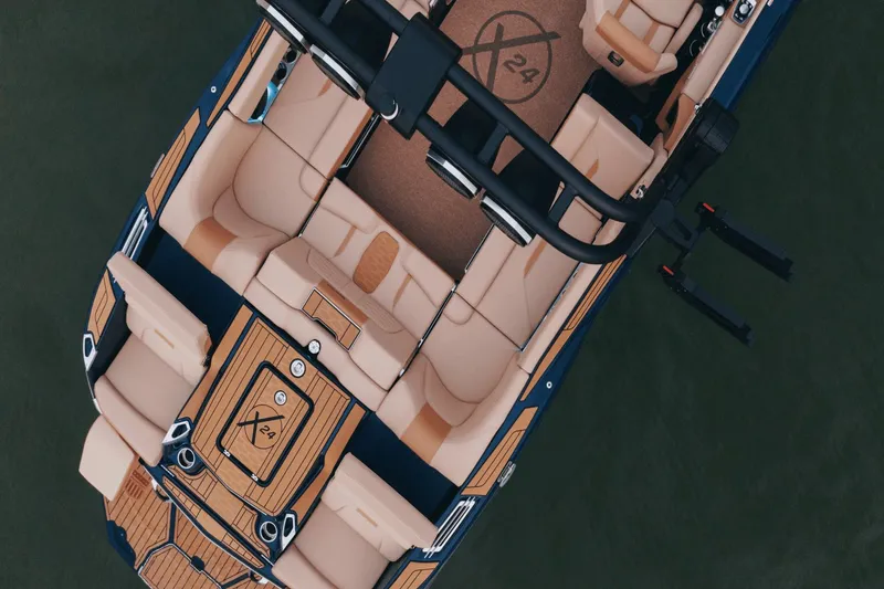 Slide: The Image of MasterCraft X24 2026 - 30