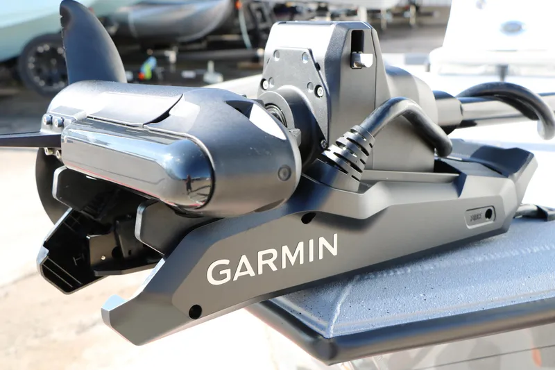 Slide: The Image of Garmin device on Vexus ACX2000, 2026 model, showcasing advanced technology. - 27