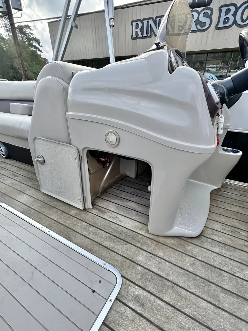 Slide: The Image of Xcursion 23c 2016 - 22