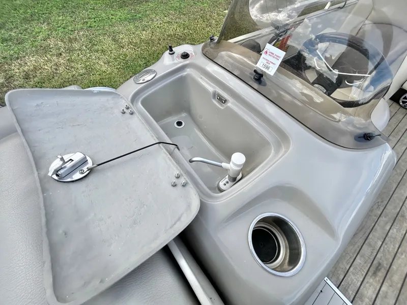 Slide: The Image of Xcursion 23c 2016 - 23