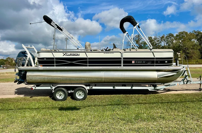 Slide: The Image of Xcursion 23c 2016 - 3