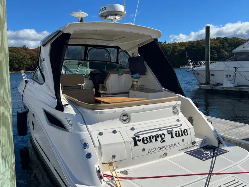 Slide: The Image of Sea Ray Sundancer 350 2018 - 20