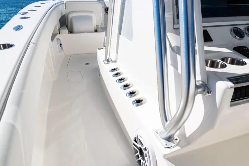 Slide: The Image of 2024 SeaVee 390B boat interior with sleek design and modern features. - 22