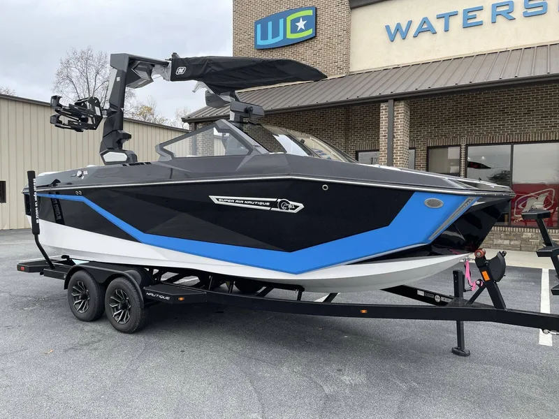 Slide: The Image of Nautique Super Air Nautique G21 2026 - 22