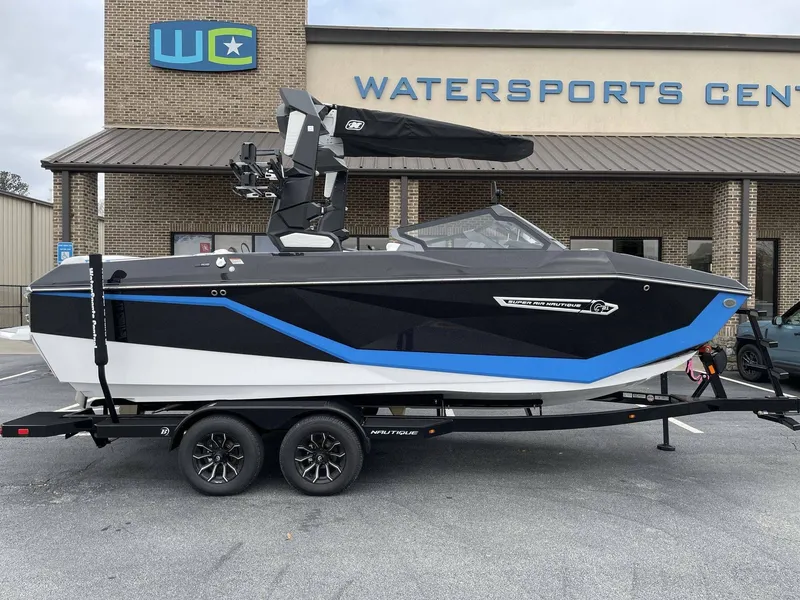 Slide: The Image of Nautique Super Air Nautique G21 2026 - 25