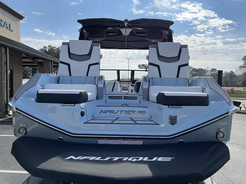 Slide: The Image of Nautique Super Air Nautique G23 Paragon 2026 - 14